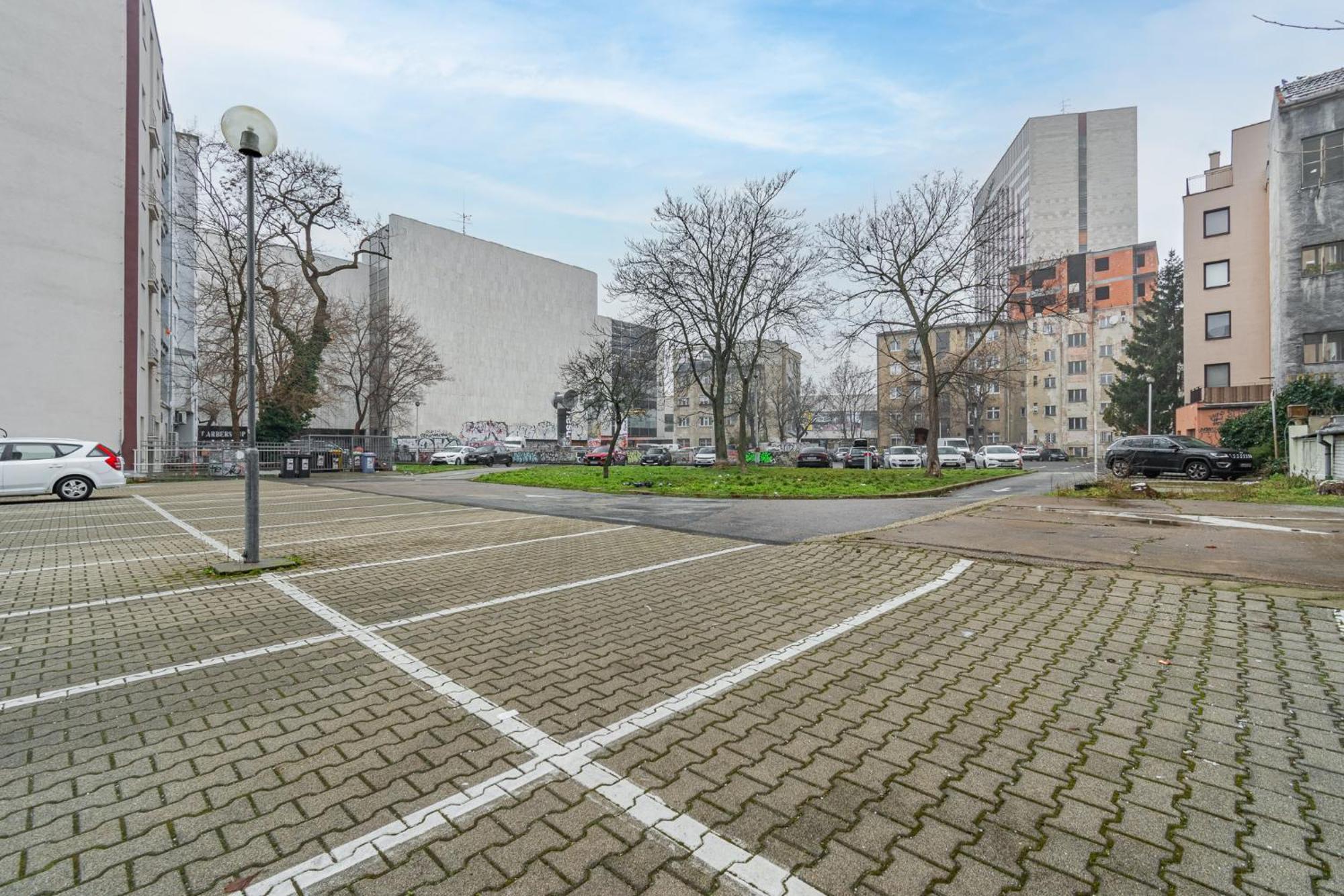Natural-Style Apartment In The Centre Of Bratislava Exteriör bild